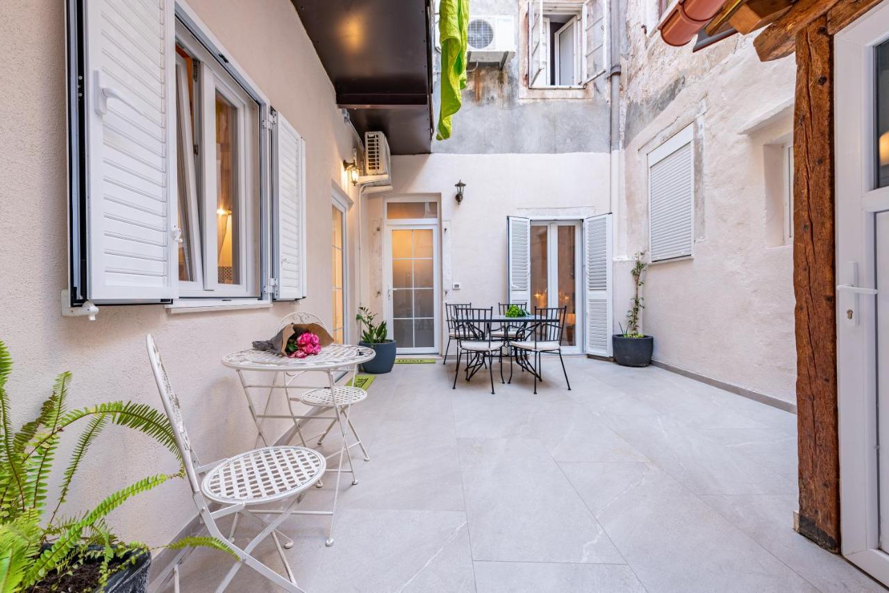Angulus Apartment Zadar Exterior photo